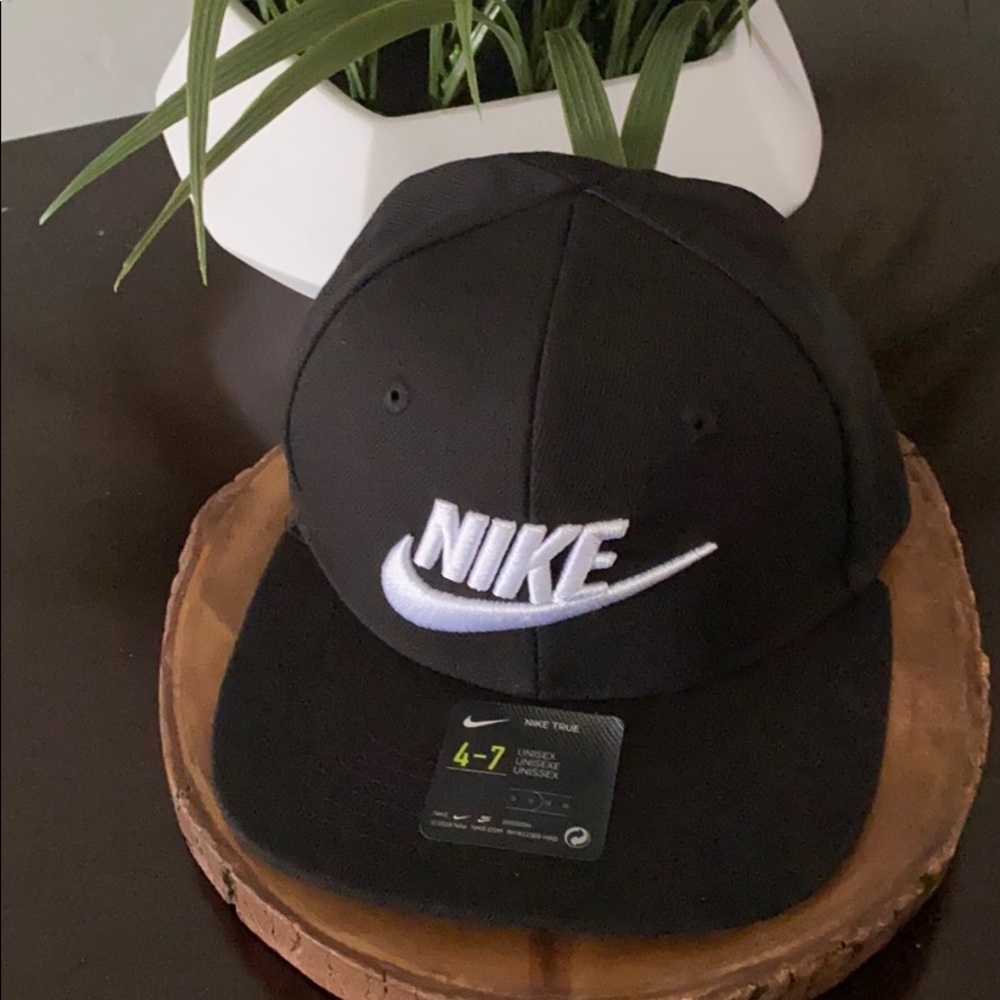 Nike Hat 🛒📥🖤